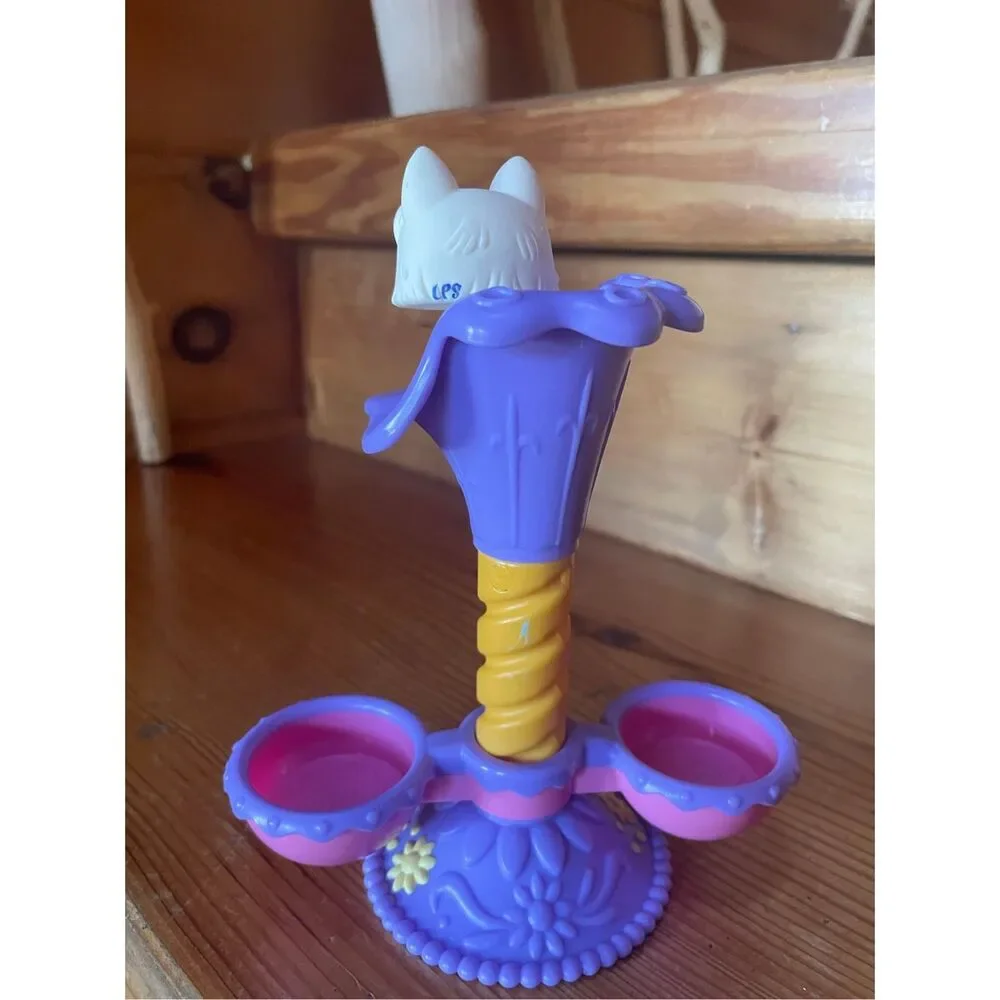 Hasbro Littlest Pet Shop Twirl Around Treehouse and Scottie #1598